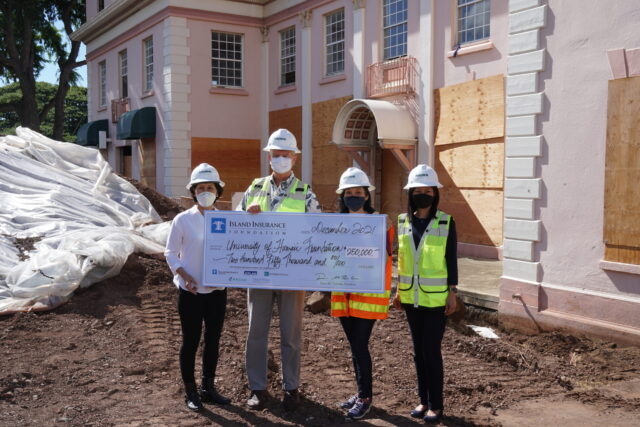 Island Insurance Foundation presenting check to University of Hawaii Foundation